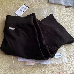 NWT Figs Kade Cargo Pants